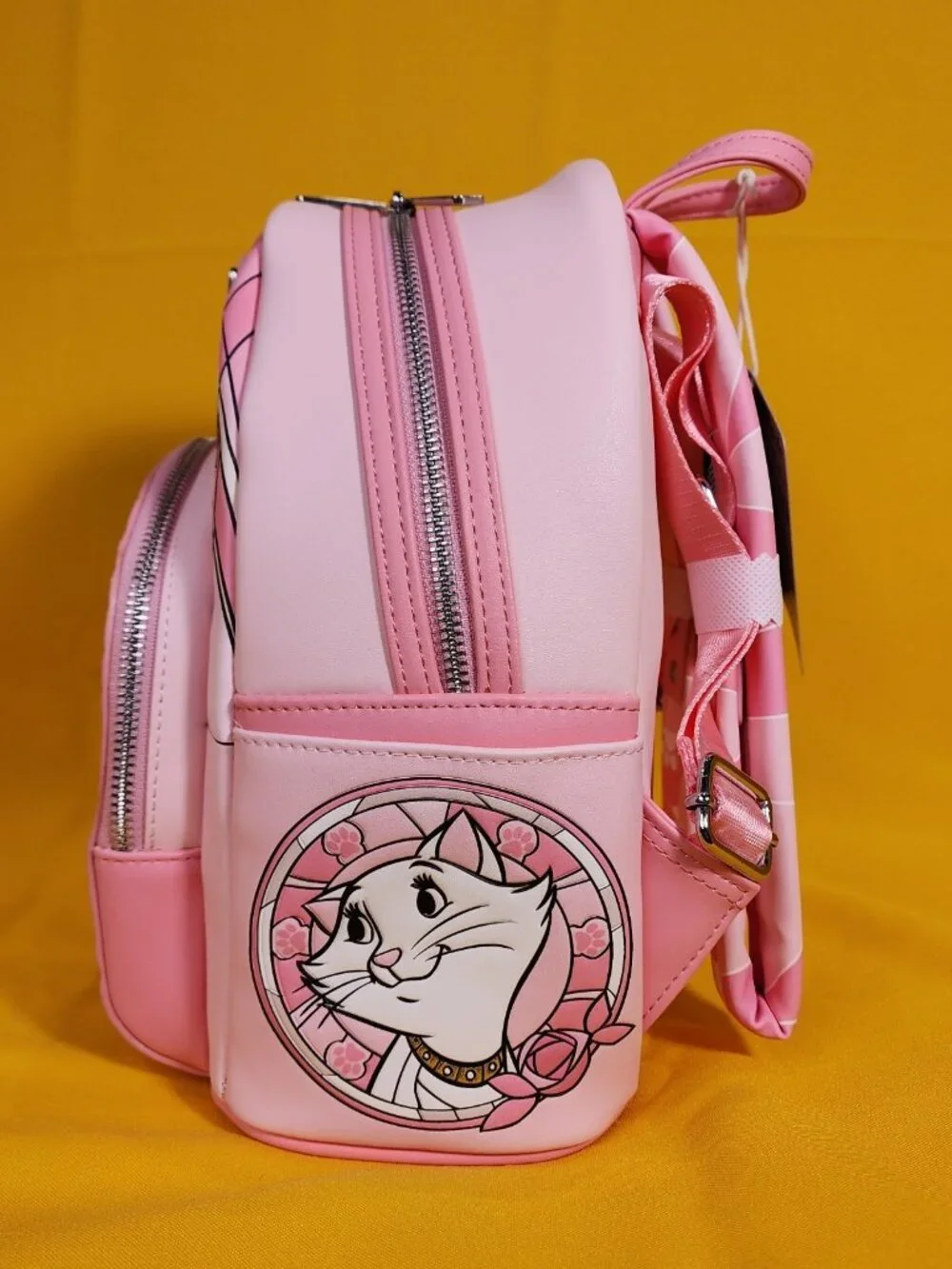 Loungefly Disney The Aristocats Exclusive Stained Glass Marie Mini Backpack NEW